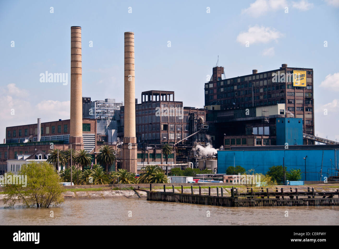 Die Chalmette Raffinerie Domino Zucker auf dem Mississippi River vor den Toren New Orleans Louisiana Stockfoto