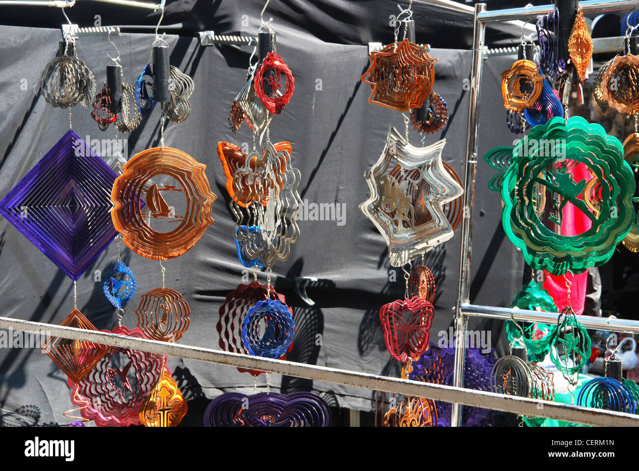 Ware auf dem Display am Camden Lock Market Stockfoto