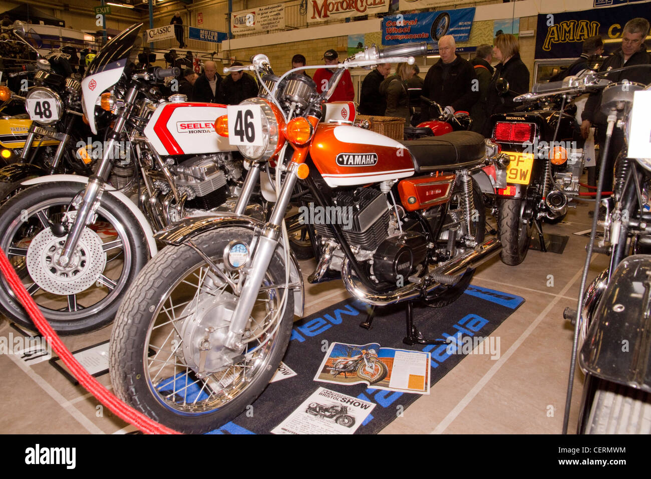 Yamaha 350 im Classic Bike Show. Stockfoto