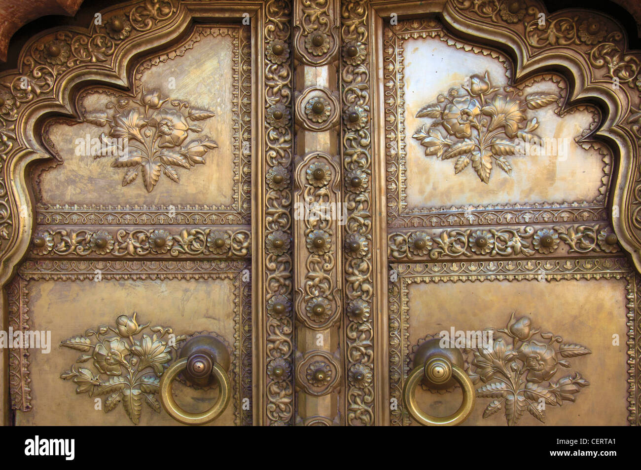 Indien, Rajasthan, Jaipur, Stadtschloss, Messing Tür, Detail, Stockfoto