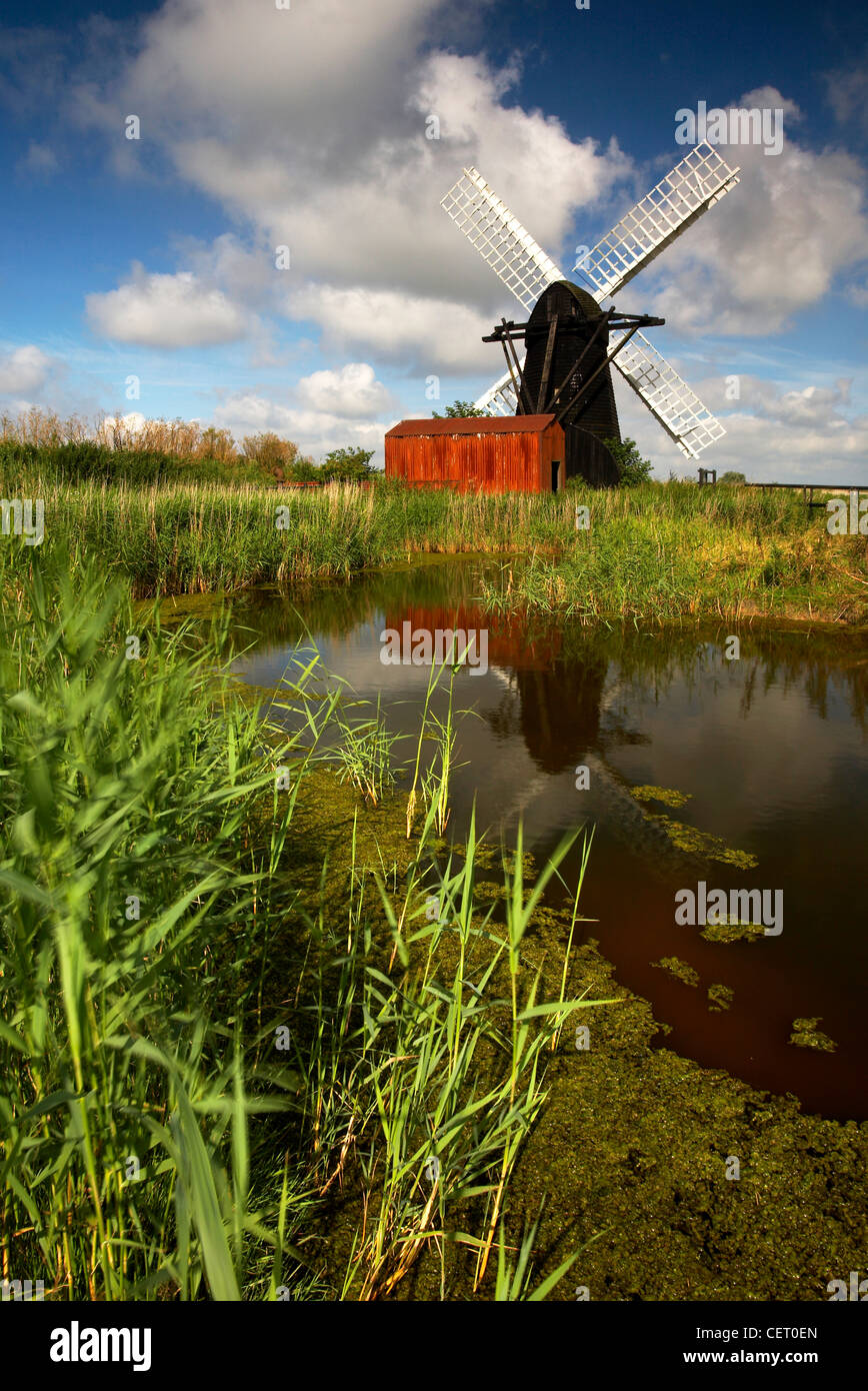 Herringfleet Windmühle auf dem Norfolk und Suffolk Broads. Stockfoto