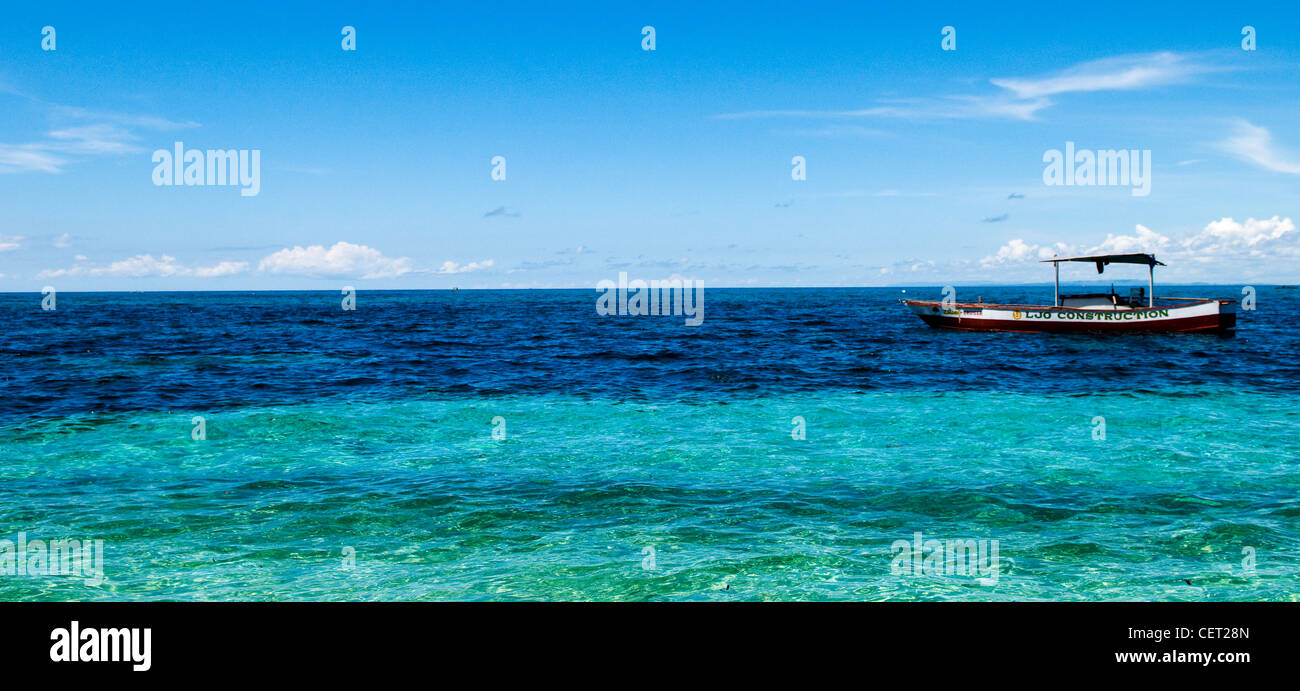 Schöne romantische Strände in den Philippinen. Stockfoto