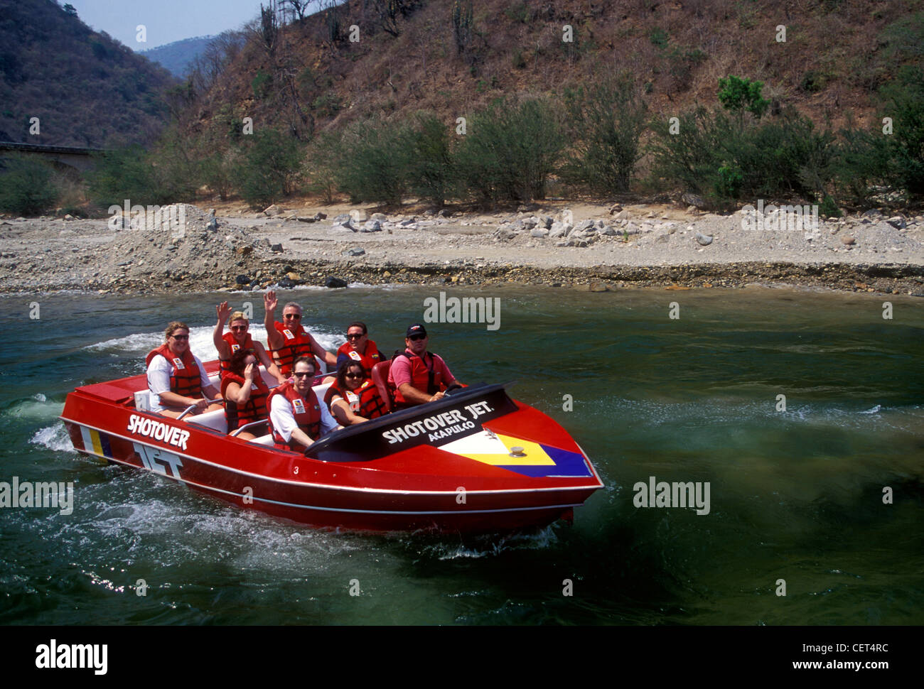 Menschen, Reisende, Touristen, Shotover Jet Boat Ride, Shotover Jet, high-speed boot, Papagayo River, in der Nähe von Puente Viejo, Guerrero, Mexiko Stockfoto