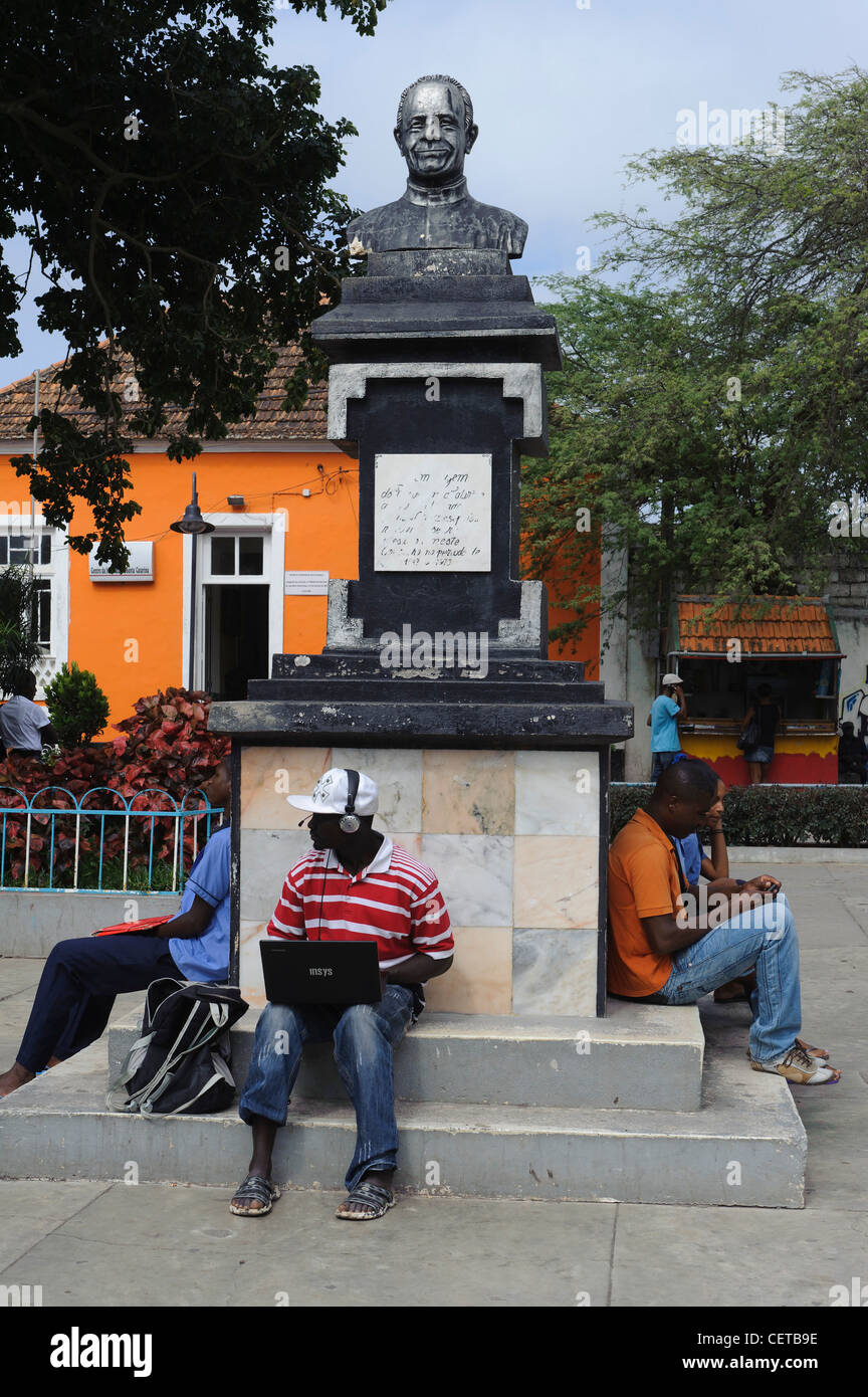 Internet Hot-Spot wichtigsten Sqare Largo Gustavo Monteiro in Assomada, Santiago, Kapverdische Inseln, Afrika Stockfoto