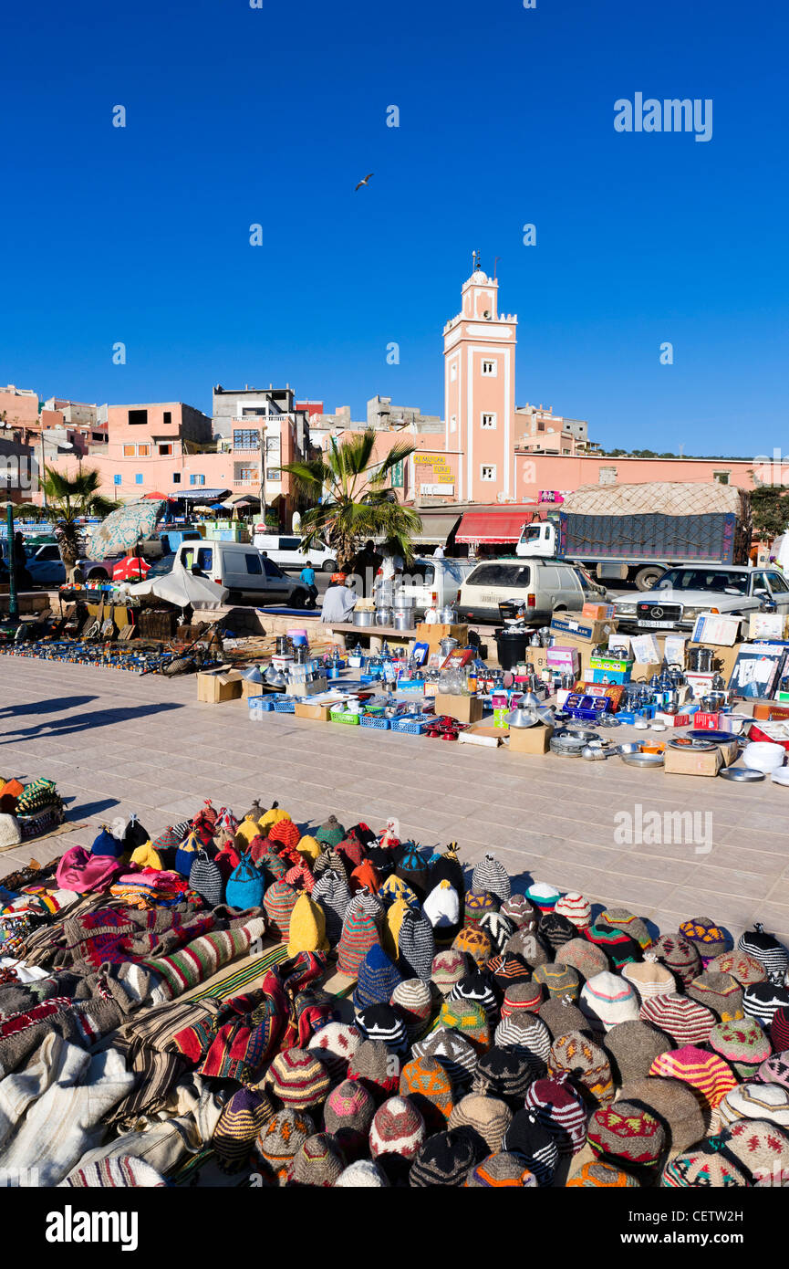 Markt im Zentrum des Dorfes Taghazout, in der Nähe von Agadir, Marokko,  Nordafrika Stockfotografie - Alamy