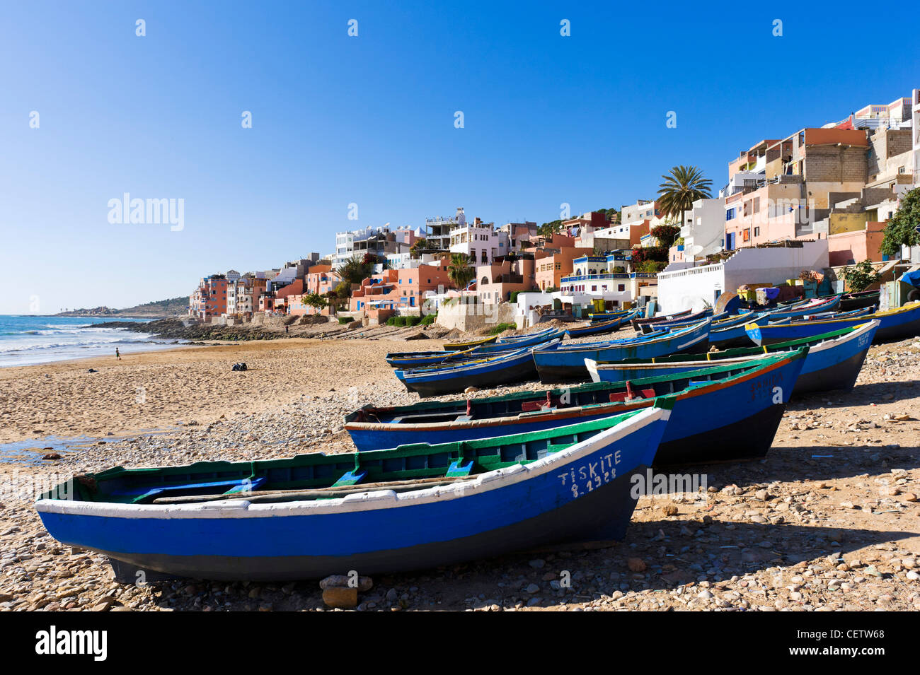 Stadtstrand in Taghazout, nördlich von Agadir, Marokko, Nordafrika Stockfoto