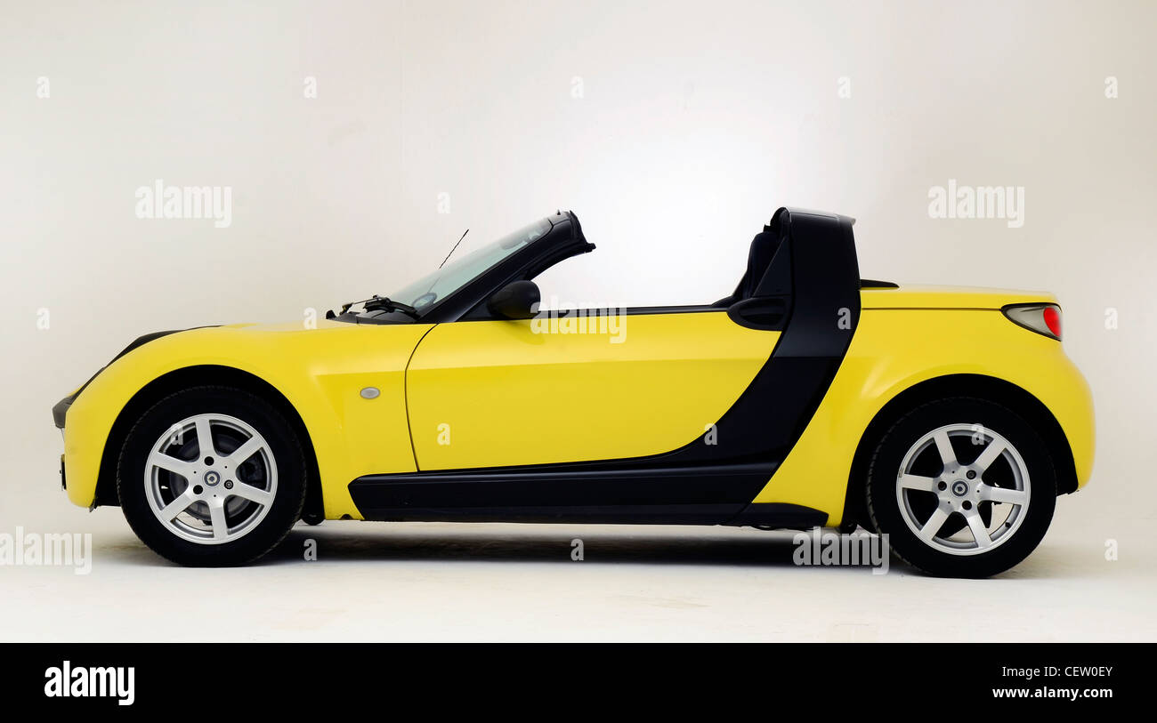 Smart Roadster Stockfotos Und Bilder Kaufen Alamy