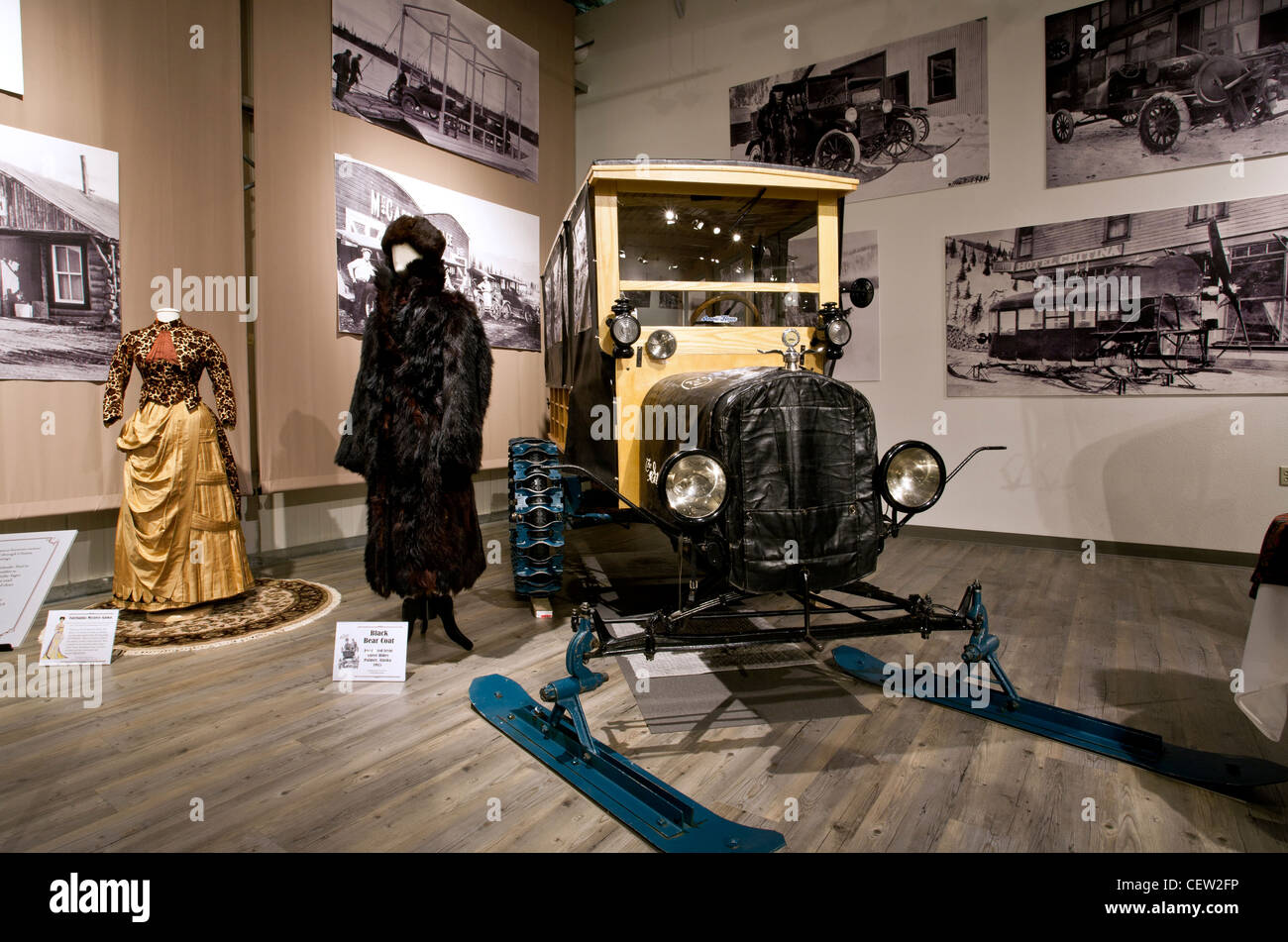 1917 Ford Modell T Schnee Flyer. Fountainhead Antique Auto Museum. Fairbanks. Alaska. USA Stockfoto