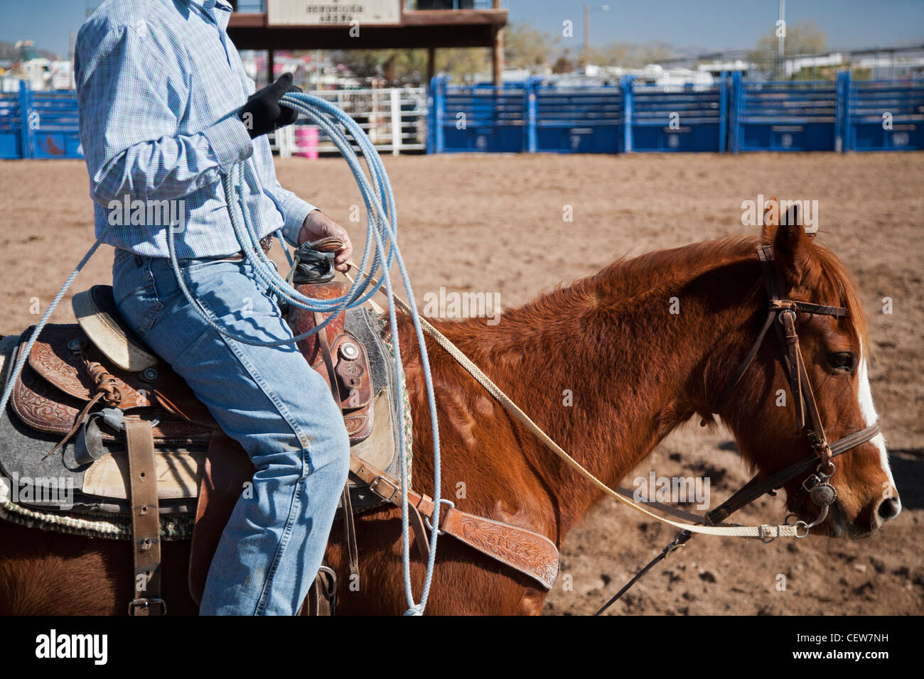 Verkauft, Arizona - The Masters Division (ab 40 Jahren) der Tohono O' odham Nation alle indischen Rodeo. Stockfoto