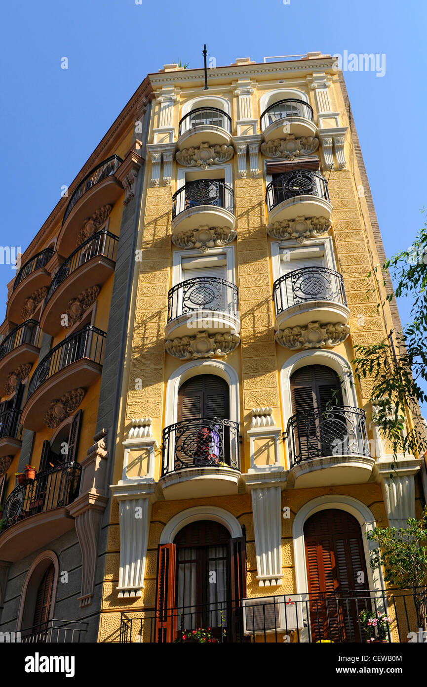 Verziert Gebäude Balkon Barcelona Spanien Europa Katalonien Stockfoto
