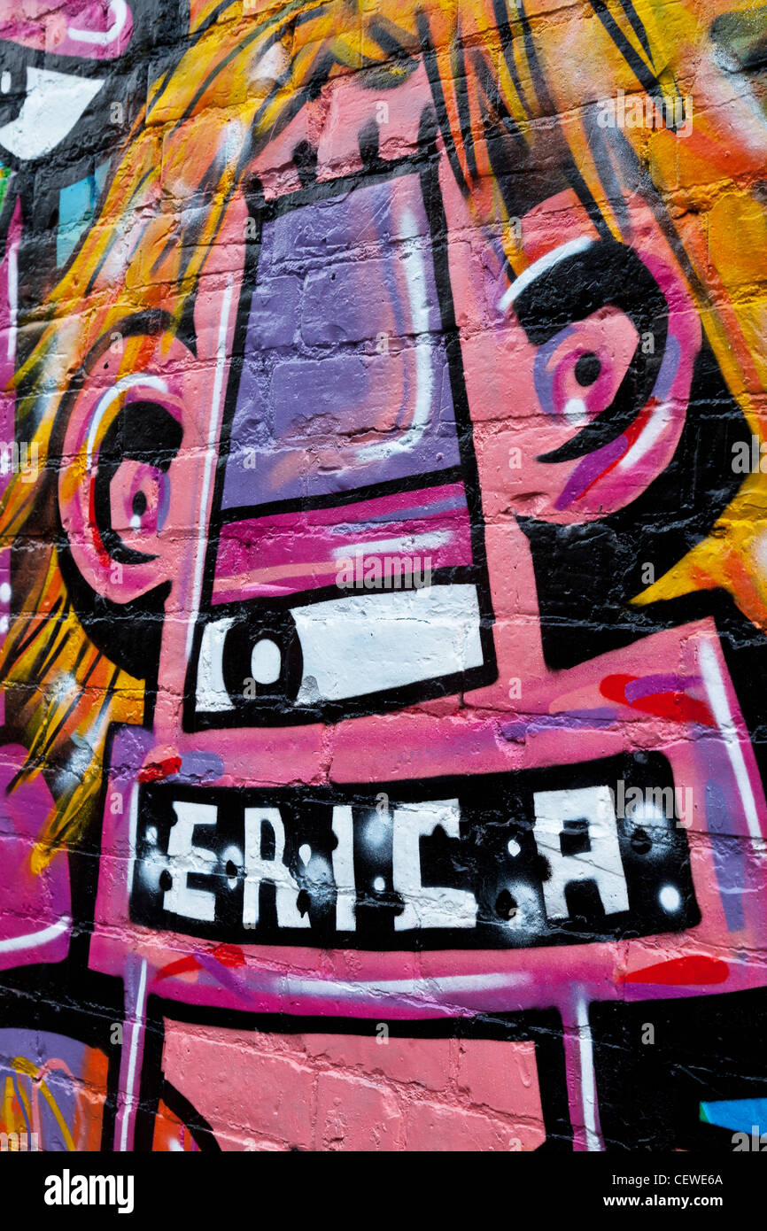 Graffiti von Erica, Wand Porträtkunst des lustiges Gesicht Stockfoto