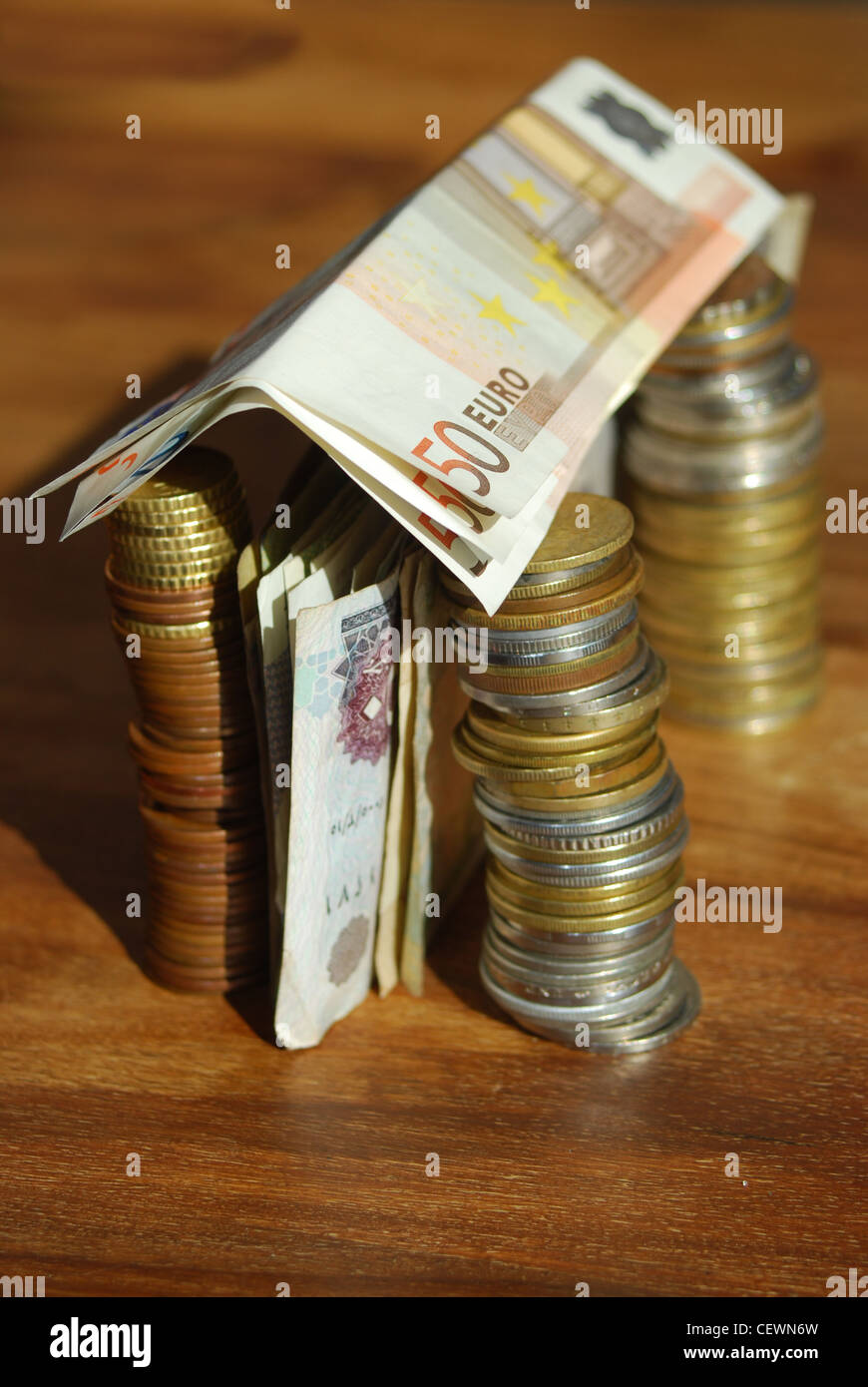 Investitionen und Welt Wohnungsmarkt. Konzeptbild Stockfoto