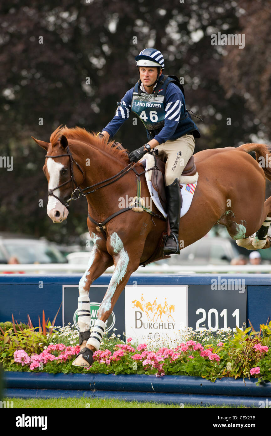 Boyd Martin und Neville Bardos - Cross Country Tag im Land Rover Burghley Horse Trials 2011 Stockfoto