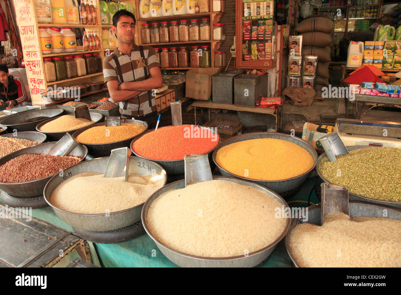 Indien, Rajasthan, Jodhpur, Sardar Bazar, Lebensmittelgeschäft, Körner, Stockfoto