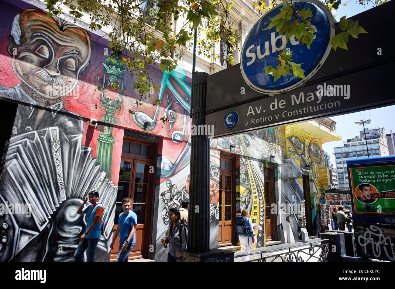 Avenida de Mayo, Graffiti, Metro Station, Buenos Aires, Argentinien Stockfoto