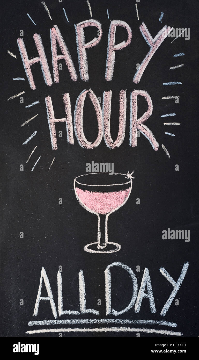 Blackboard pub Zeichen für 'happy hour all day" Stockfoto