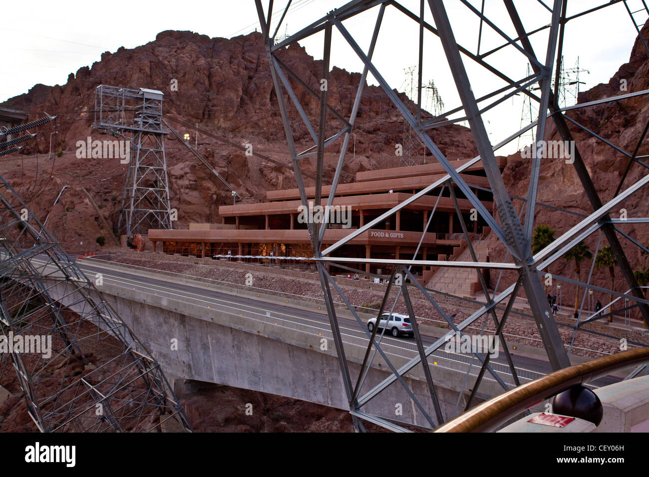 Hoover-Staudamm an der Grenze zu Nevada Arizona. Geschenke Shop Stockfoto