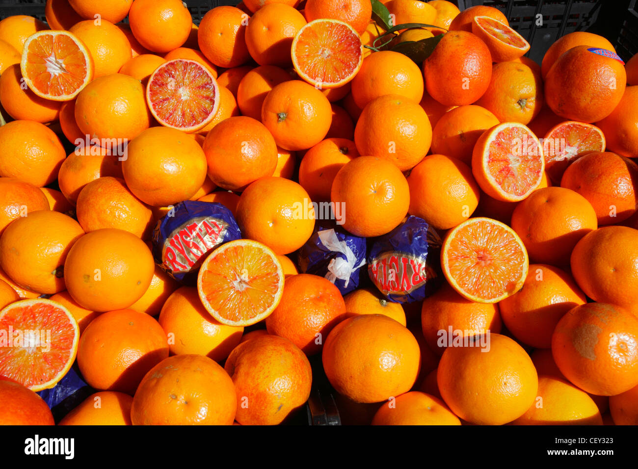 Orangen an traditionellen Ballarò-Markt, Palermo, Italien Stockfoto