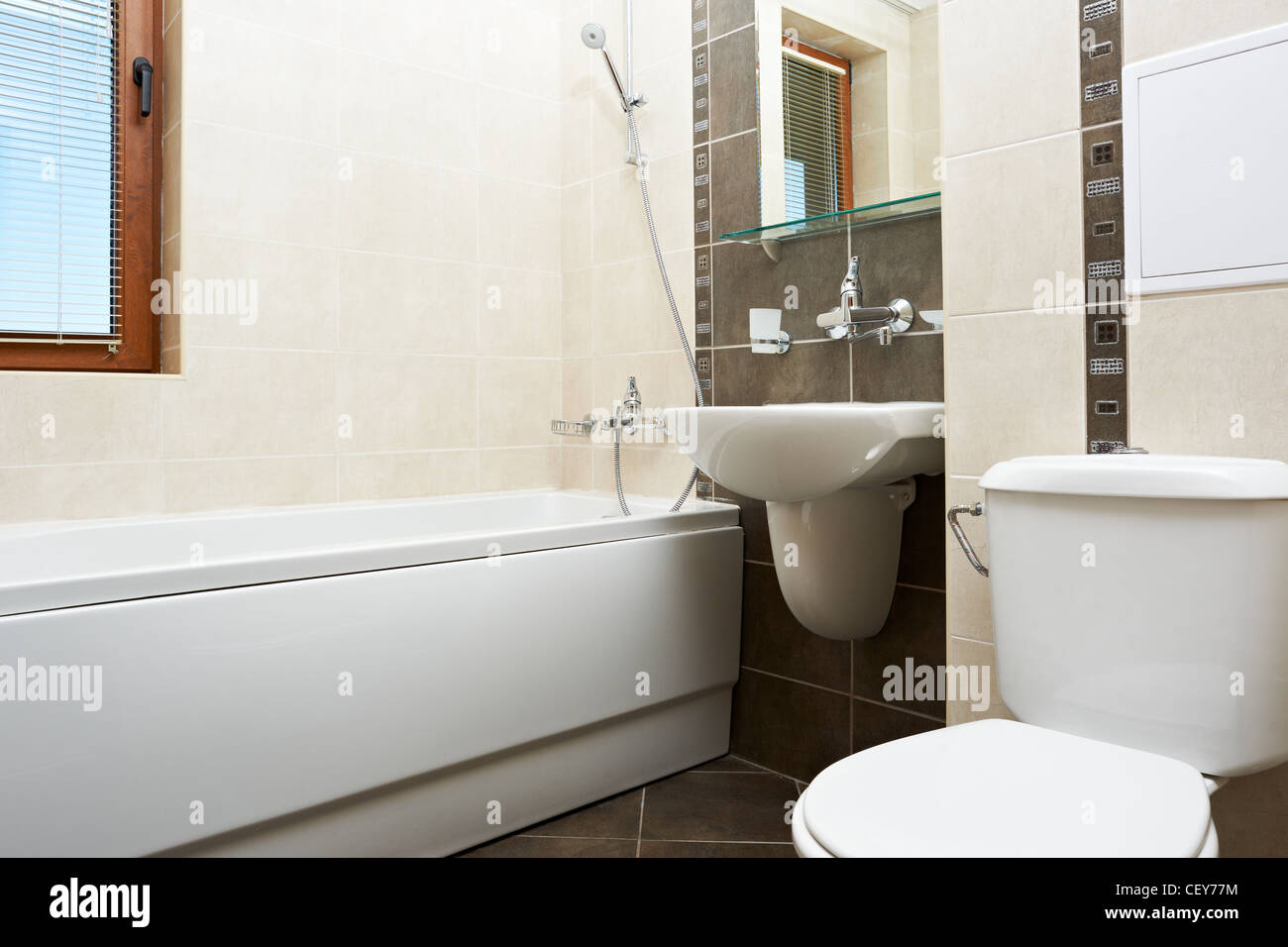 Modernes Haus Bad Innenarchitektur horizontalen Rahmen Stockfoto ... Modernes Haus Bad Innenarchitektur horizontalen Rahmen Stockfoto ...