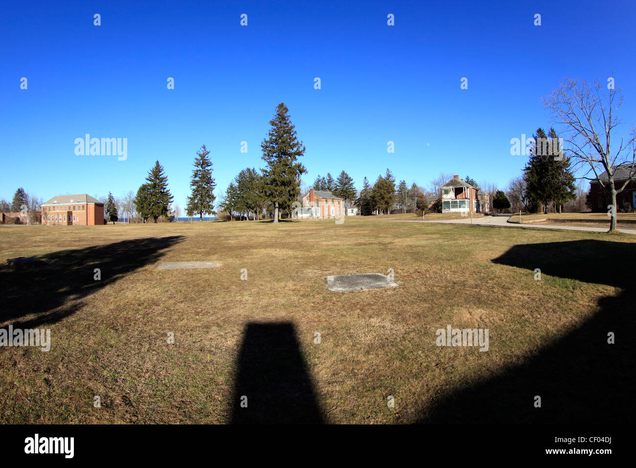 Geschlossene und verlassenen Gebäuden im Kings Park psychiatrisches Krankenhaus komplexe Long Island NY Stockfoto