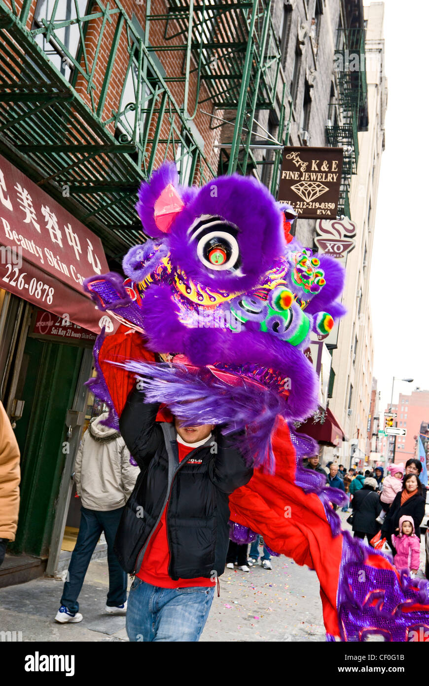 Chinese New Year Celebration in Chinatown New York City Drachentanz Löwentanz Stockfoto