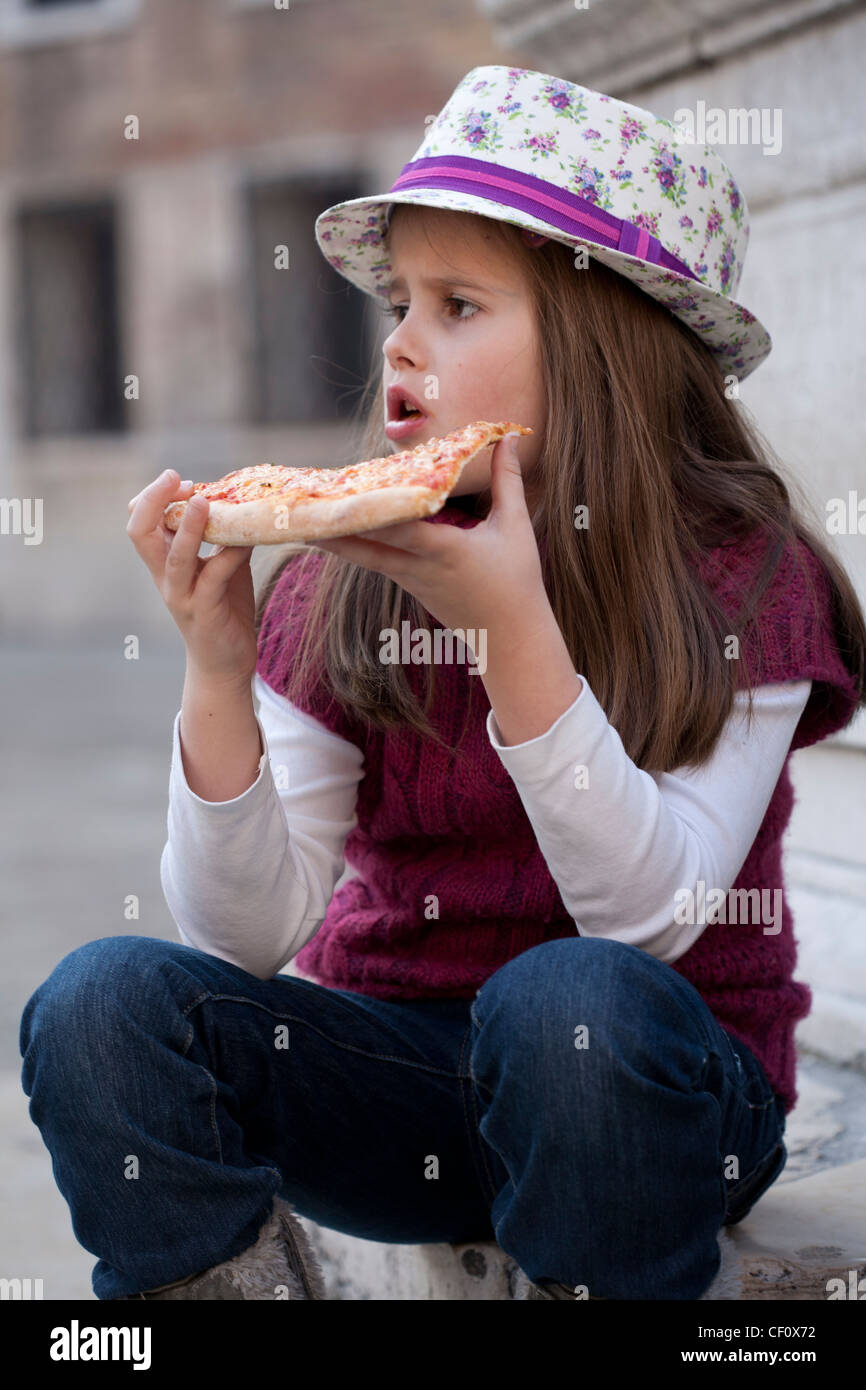 Junge Reisende Venedig zu erkunden. Stockfoto