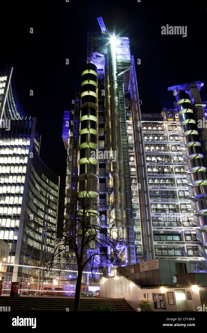 Das Lloyd Building Lime Street London. (auch bekannt als das Gebäude von innen nach außen.) Stockfoto