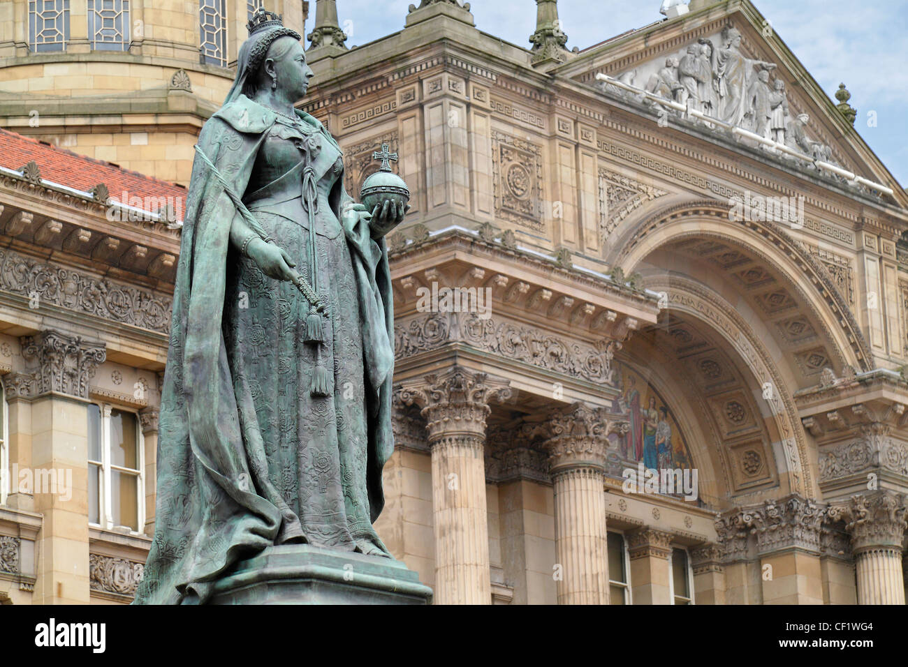 Statue der Königin Victoria vor dem Rat-Haus in Victoria Square, Birmingham. Stockfoto
