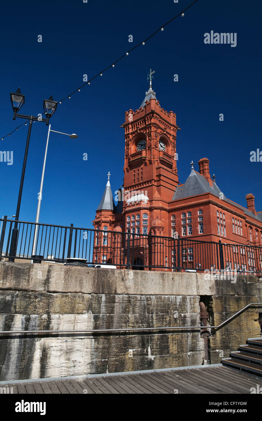 Das Pierhead Gebäude unter Denkmalschutz ein Grade 1 Gebäude in Cardiff Bay. Das Gebäude wurde ursprünglich als zentrale f 1891 gebaut. Stockfoto