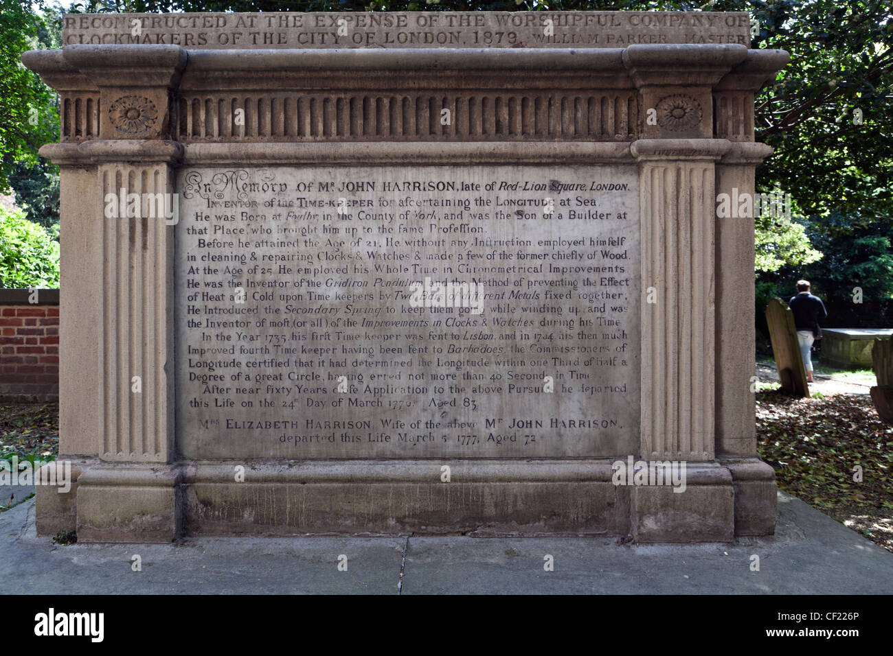 John Harrison (1693-1776)-Denkmal auf dem Friedhof von St. John-am-Hampstead. John Harrison war der Erfinder der marine chro Stockfoto