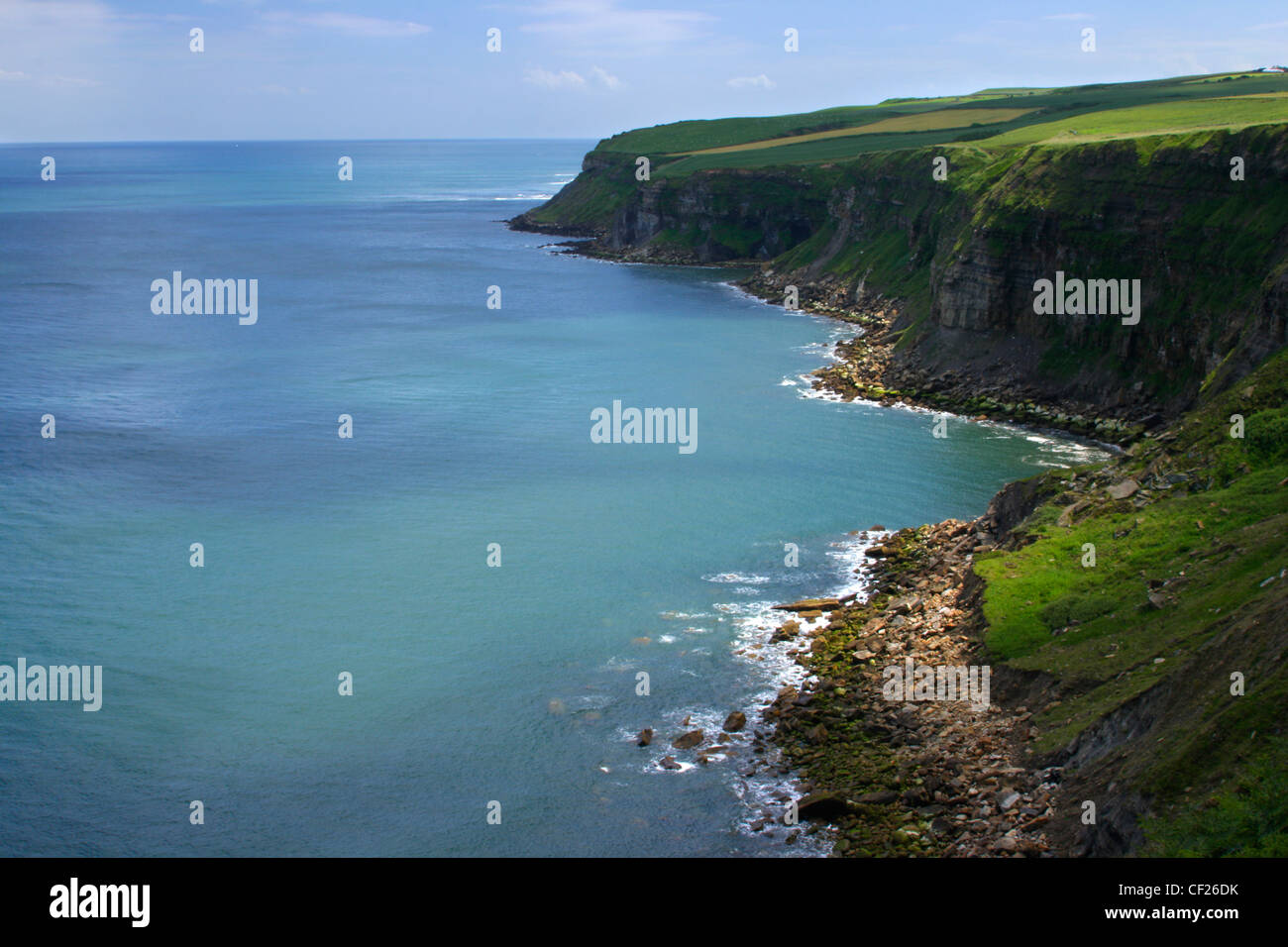 Ein typisches Beispiel für die beeindruckende Küste in der Nähe von Whitby gefunden werden. Stockfoto