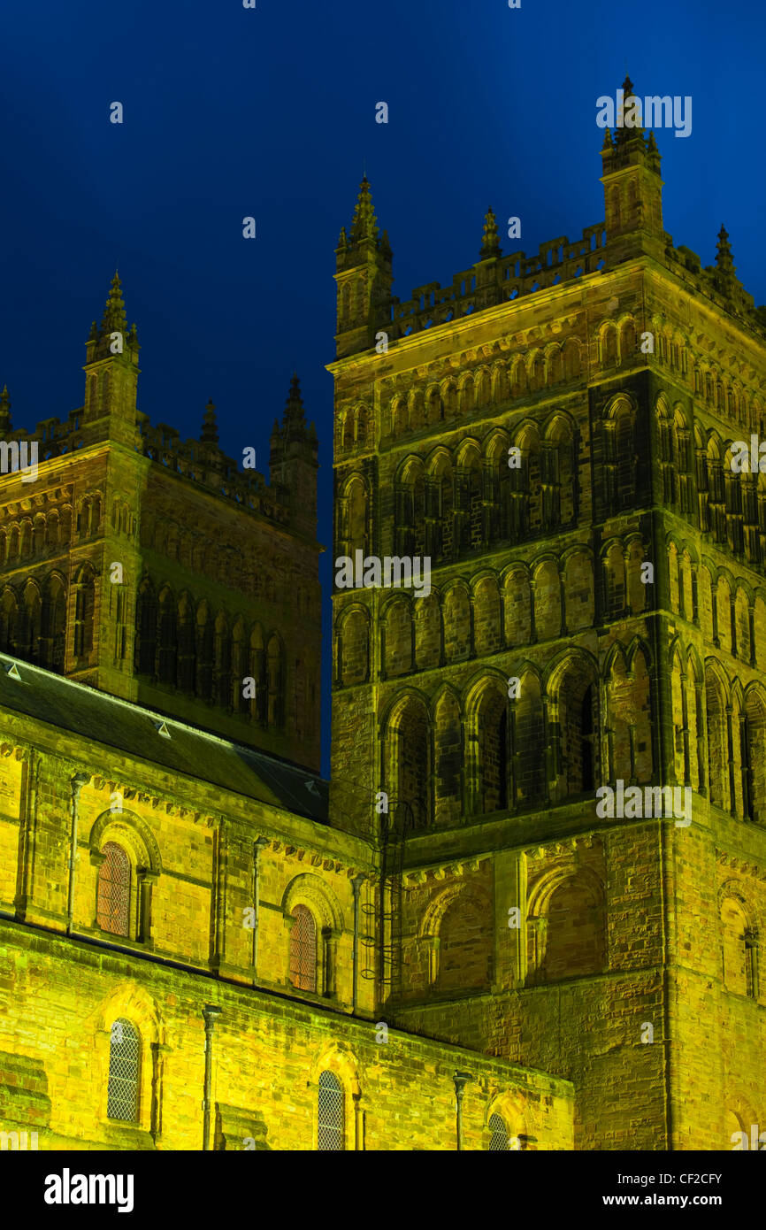 Detail der Türme der Kathedrale von Durham. Stockfoto