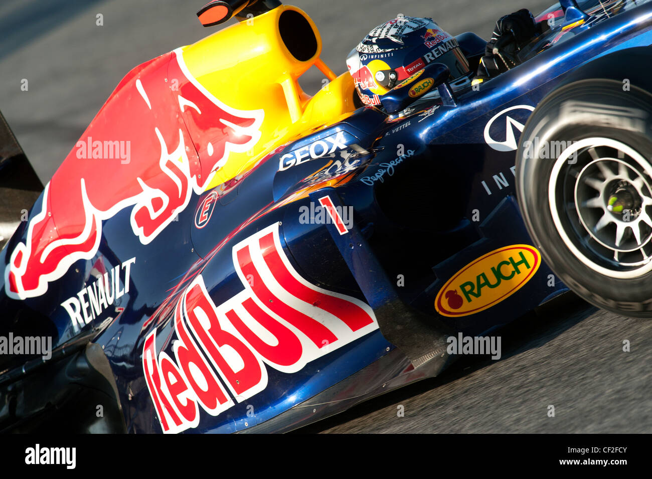 Sebastian Vettel (GER), Red Bull Racing Renault tb8, Rennwagen während der Formel-1-Tests Sitzungen in der Nähe von Barcelona im Februar 2012. Stockfoto
