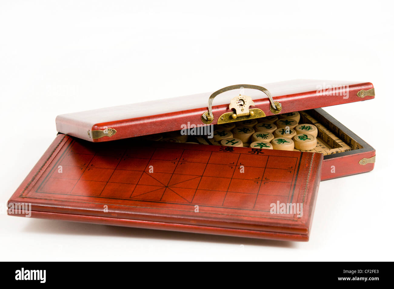 Chinesisches Schach-Set oder Xiangqi in einer box Stockfoto