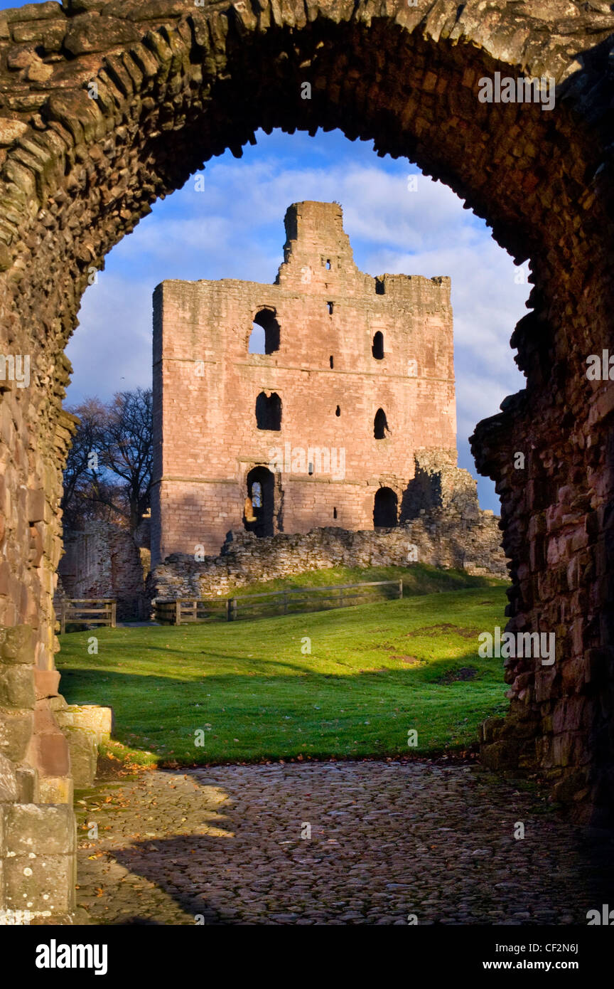 Norham Castle Wachposten über eines der wichtigsten Grenzübergänge auf der unteren Tweed. Am häufigsten war die Grenze Burg attac Stockfoto