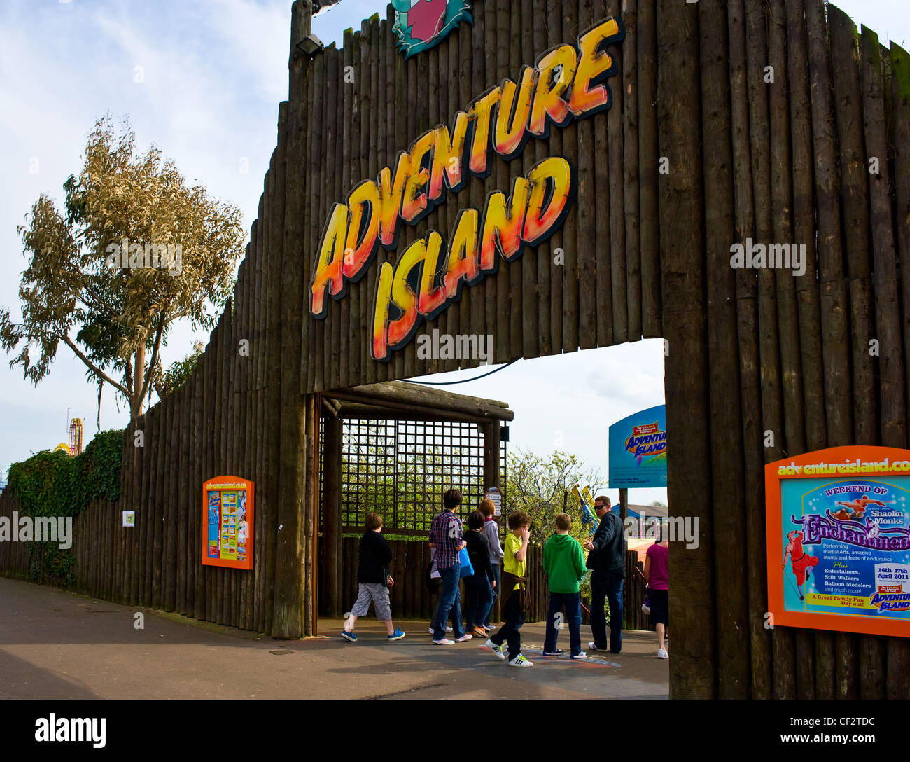 Der Eingang zum Adventure Island, ein Themenpark auf dem westlichen Vorplatz in Southend-on-Sea. Stockfoto