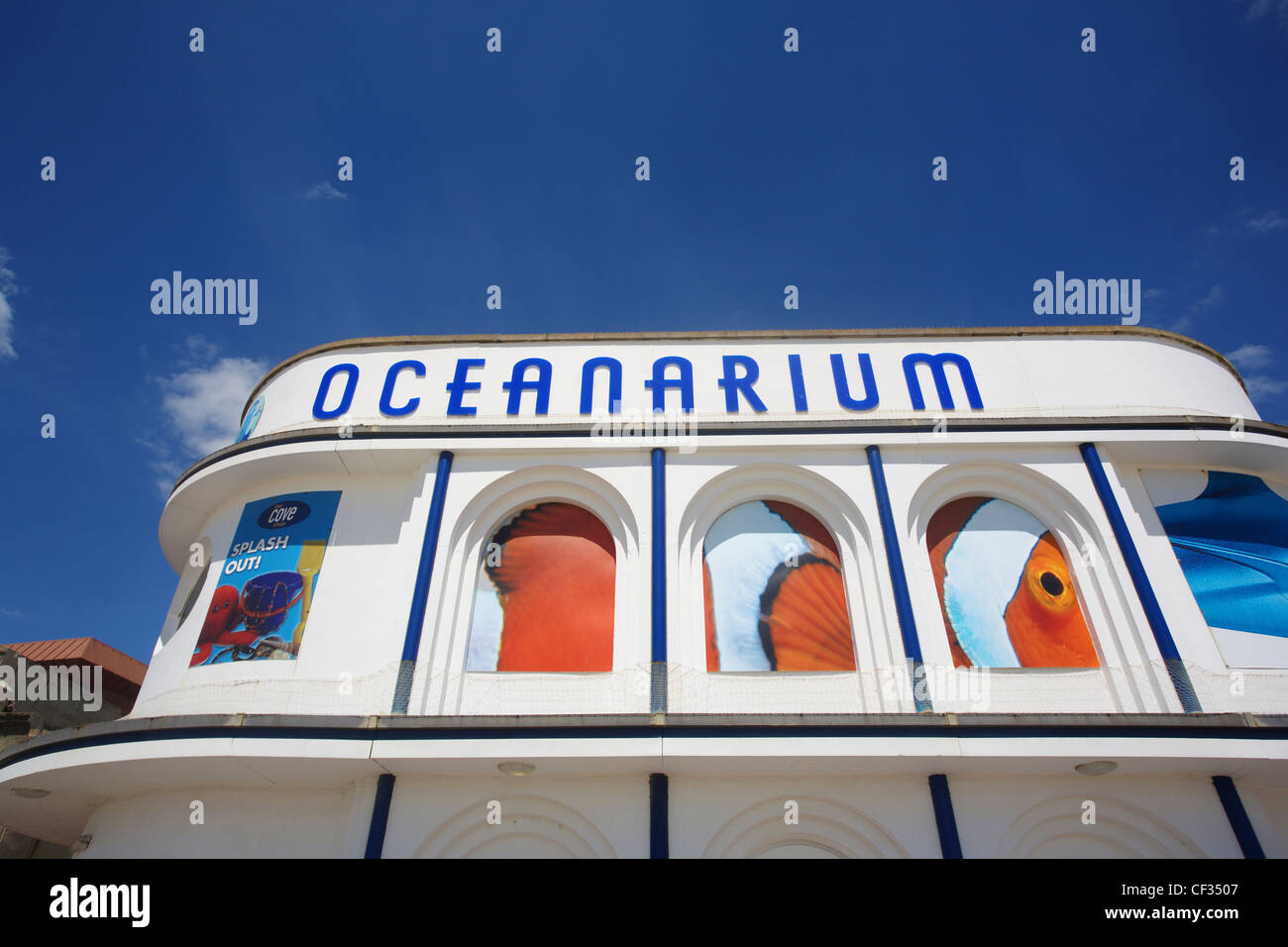 Ozeanarium, das Bournemouth Aquarium, eine Unterwasserwelt mit mehr als 30 natürlich Themen anzeigen. Stockfoto