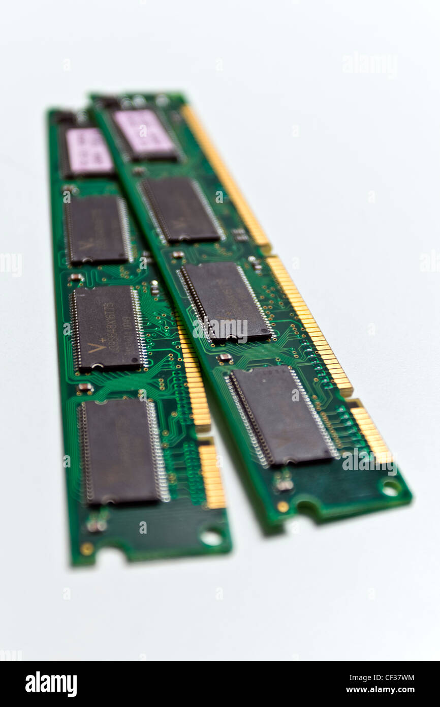 zwei Dimm RAM Speicher Modul pc-133 Stockfoto