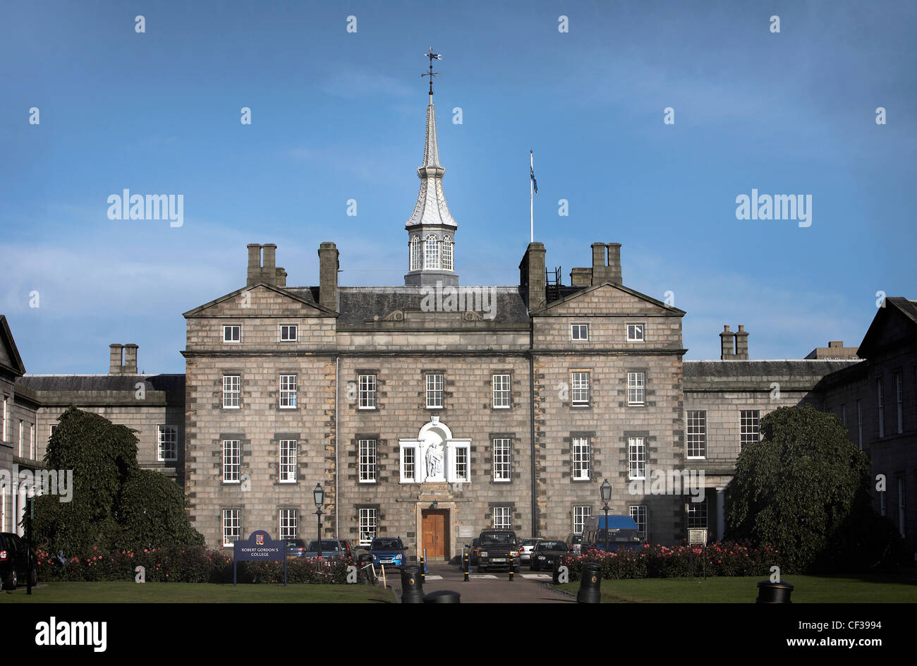 Die Fassade des historischen Robert Gordons College in Aberdeen. Stockfoto