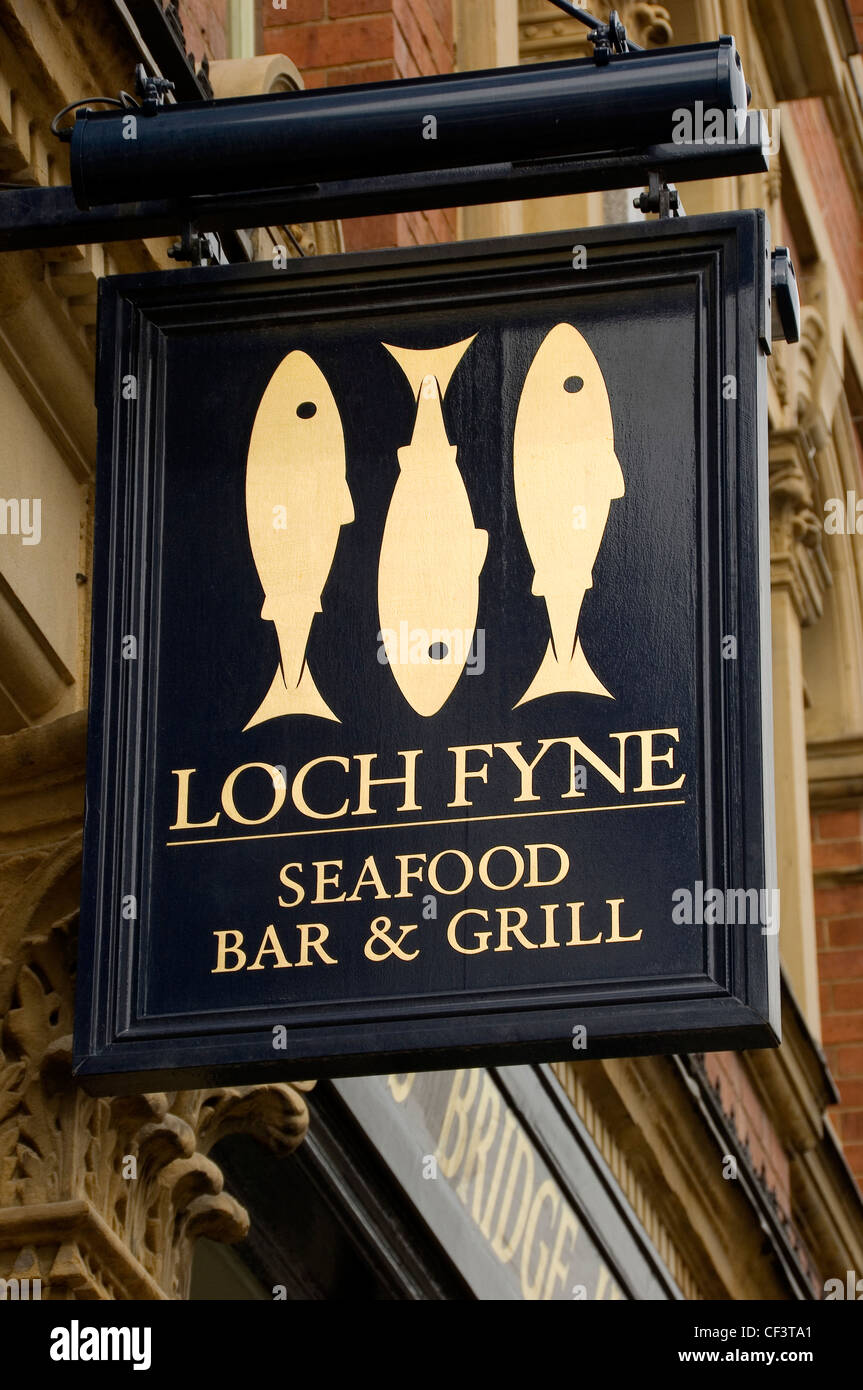 Loch Fyne Meeresfrüchte-Bar und Grill unterzeichnen. Stockfoto