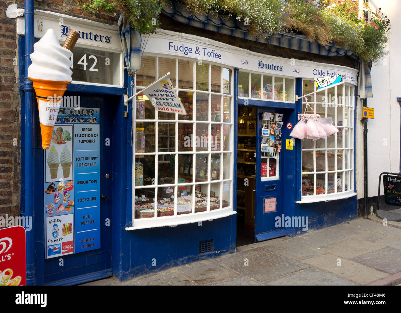 Jäger Ye Olde Sweet Shoppe in der Altstadt. Stockfoto