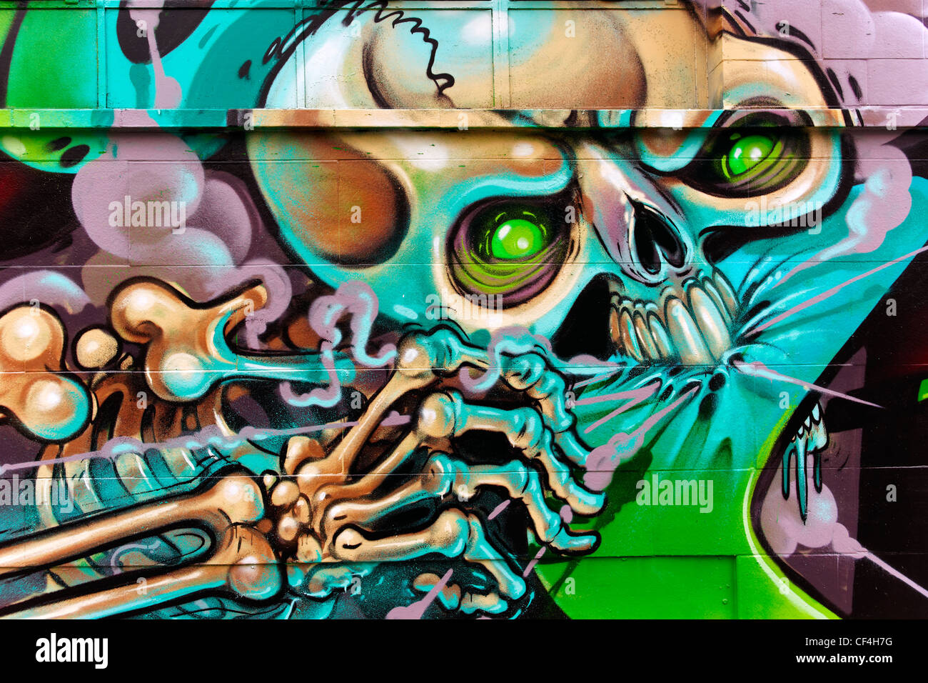 Street-Art an der Seite eines Gebäudes in Shoreditch im East End von London. Stockfoto