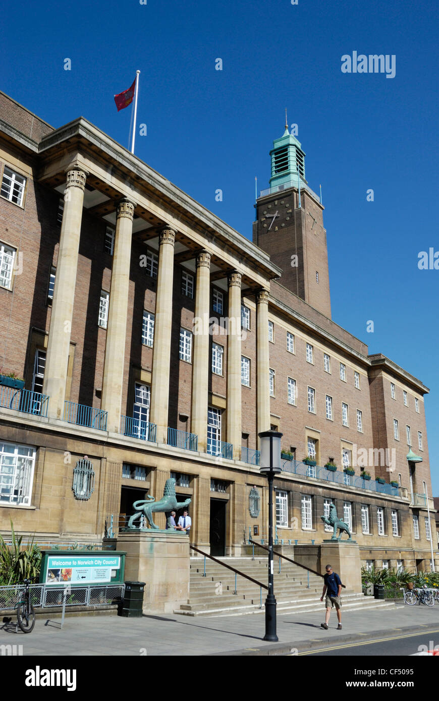 Norwich City Hall, ein Art-Deco Gebäude im Jahre 1938 abgeschlossen. Es ist eines der zwölf denkmalgeschützte Gebäude in Norwich (Norwich 12) gilt als Stockfoto