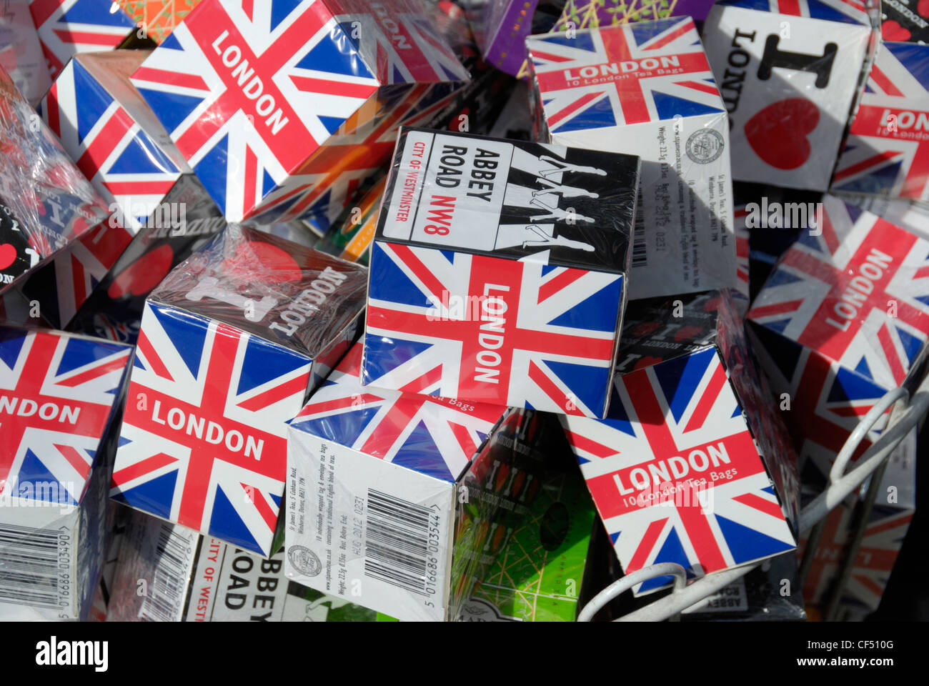 Pakete von London Souvenir Teebeutel zum Verkauf. Stockfoto