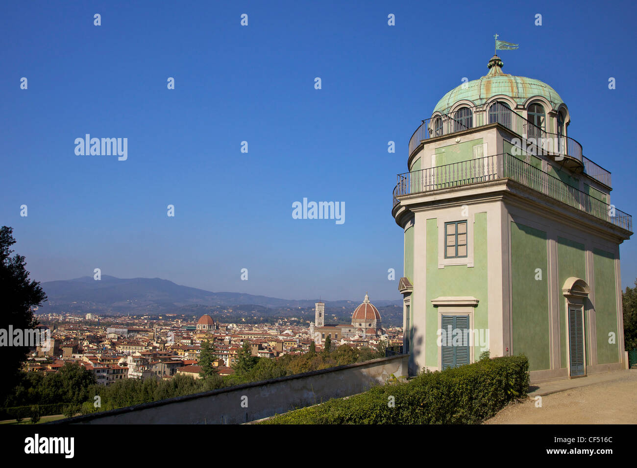 Blick auf Florenz aus dem Kaffeehaus-Pavillon in den Boboli-Gärten, Florenz, Toskana, Italien, Europa Stockfoto
