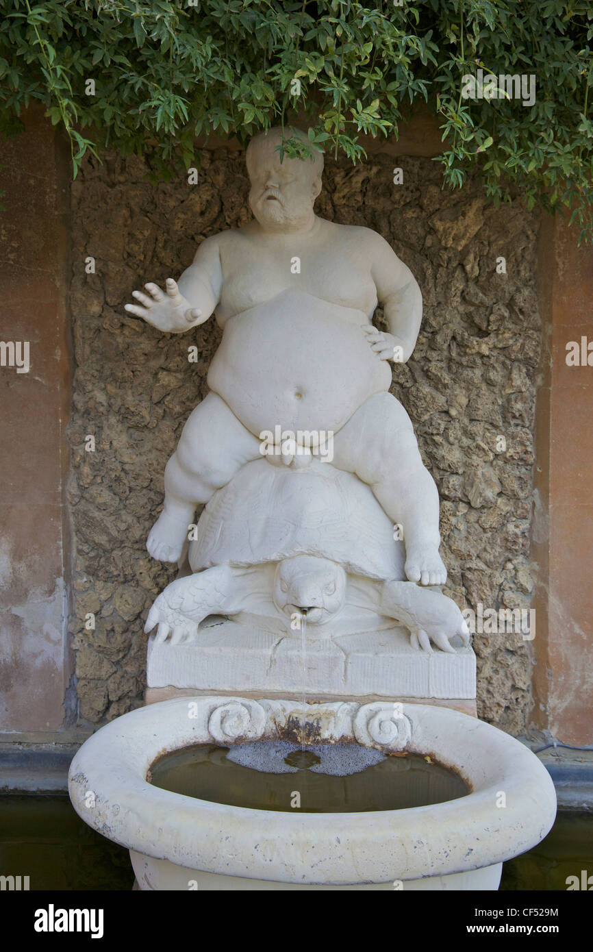 Statue des Braccio di Bartolo oder Nano Morgante, Reiten eine Schildkröte von Valerio Cioli, 1560, Boboli-Gärten, Florenz, Italien Stockfoto