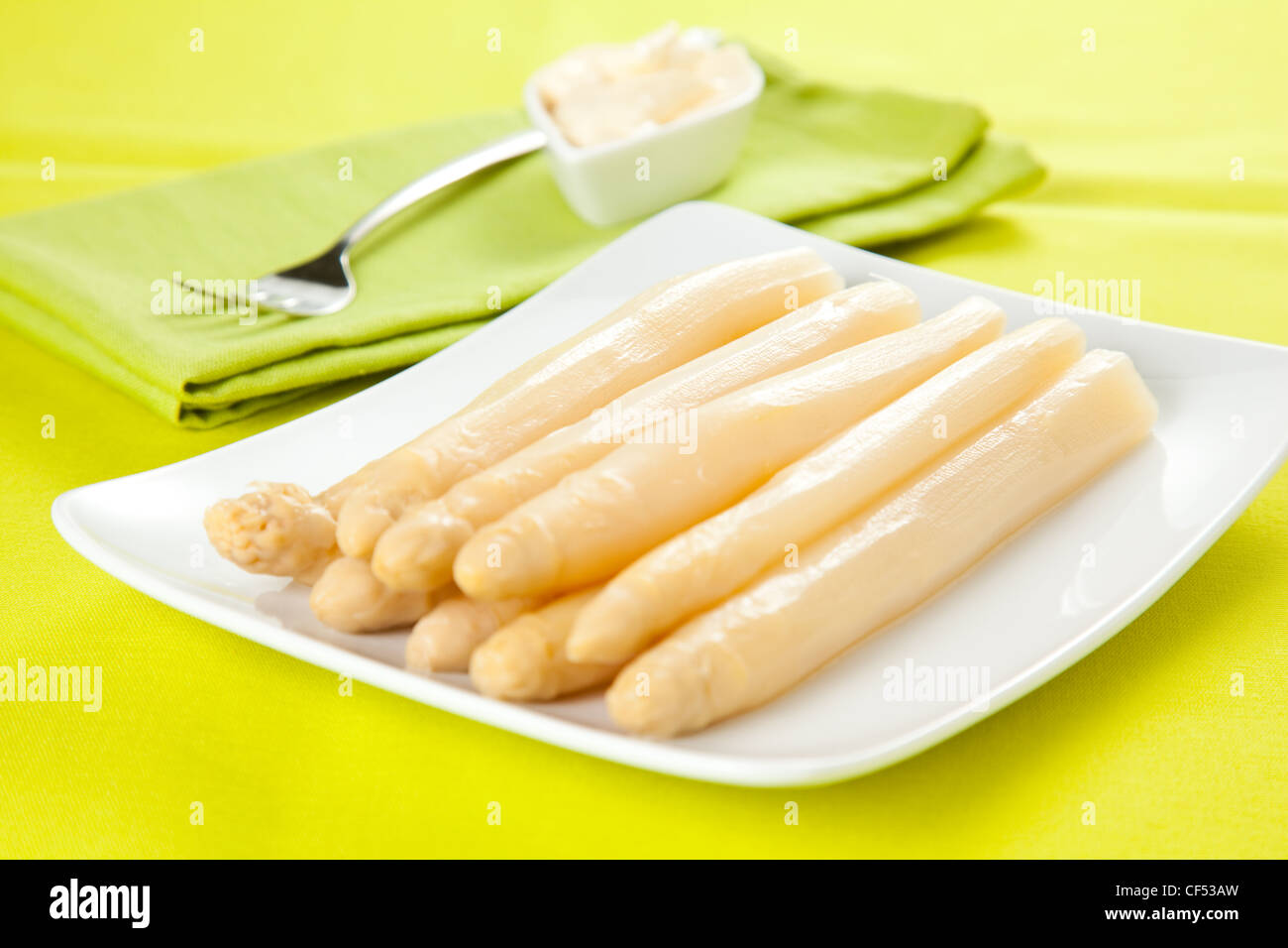 viele leckere weißer Spargel Stockfoto