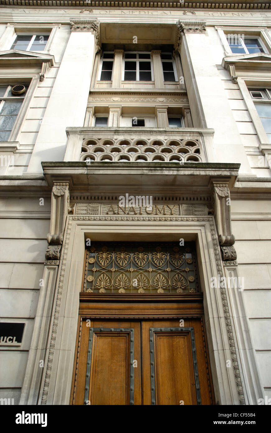 Vorderen Teil der medizinischen Fakultät am University College in London. Stockfoto