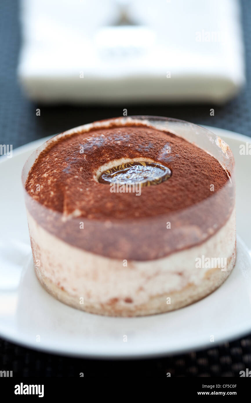 leckere hausgemachte Tiramisu-Torte Stockfoto