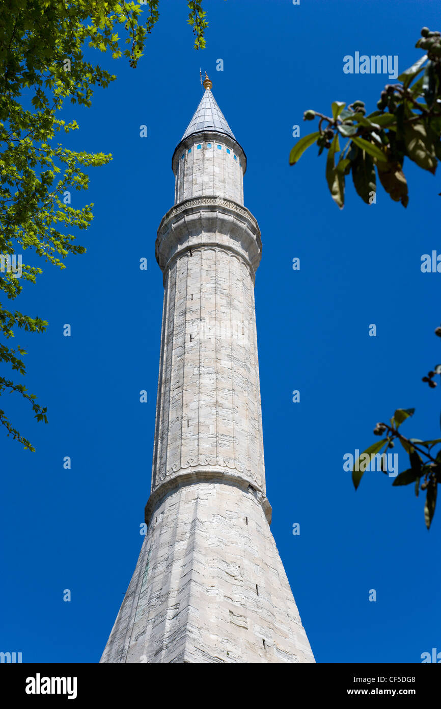 Türkei, Istanbul, Sultanahmet, Ansicht der Haghia Sophia Minarett Stockfoto